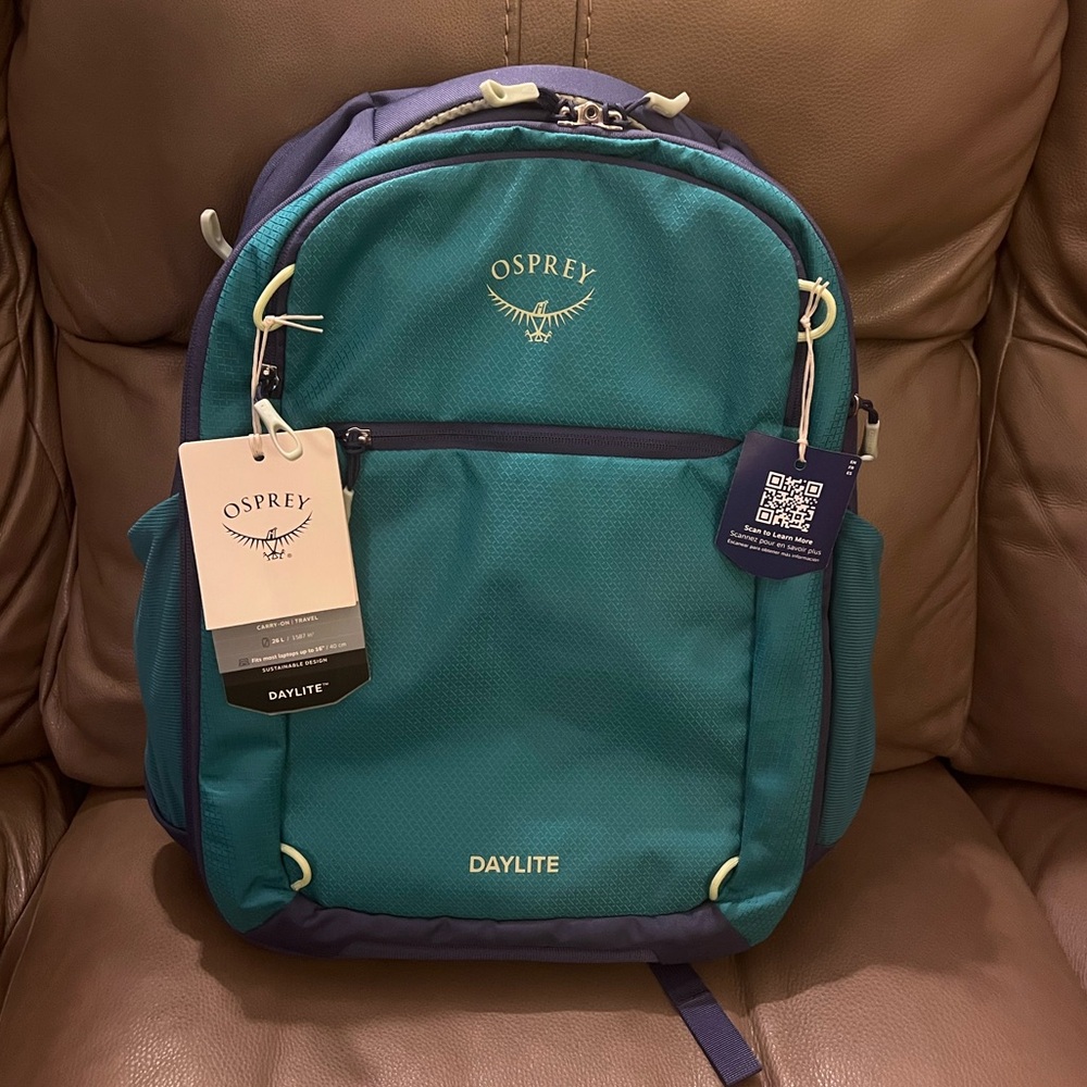 Osprey Daylite™ Expandable Travel Pack 26+6 new with tags, never used.